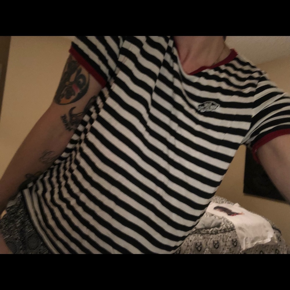 WOMENS STRIPED BLACK AND WHITE W RED TRIME T-SHIRT